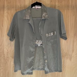 Victoria's Secrets Womens Pajama Set PJs Small Gray Short Sleeve Soft Sleepwear